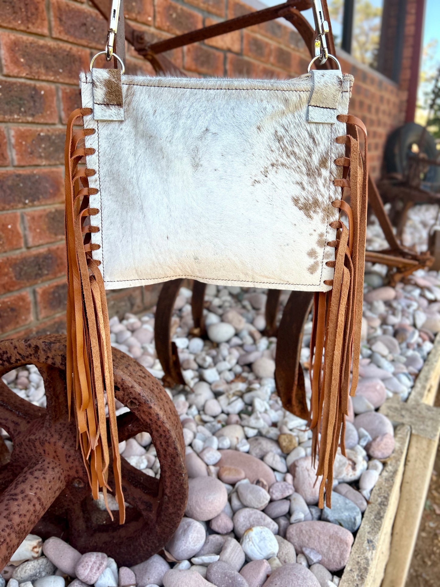 Lightning Handbag 025