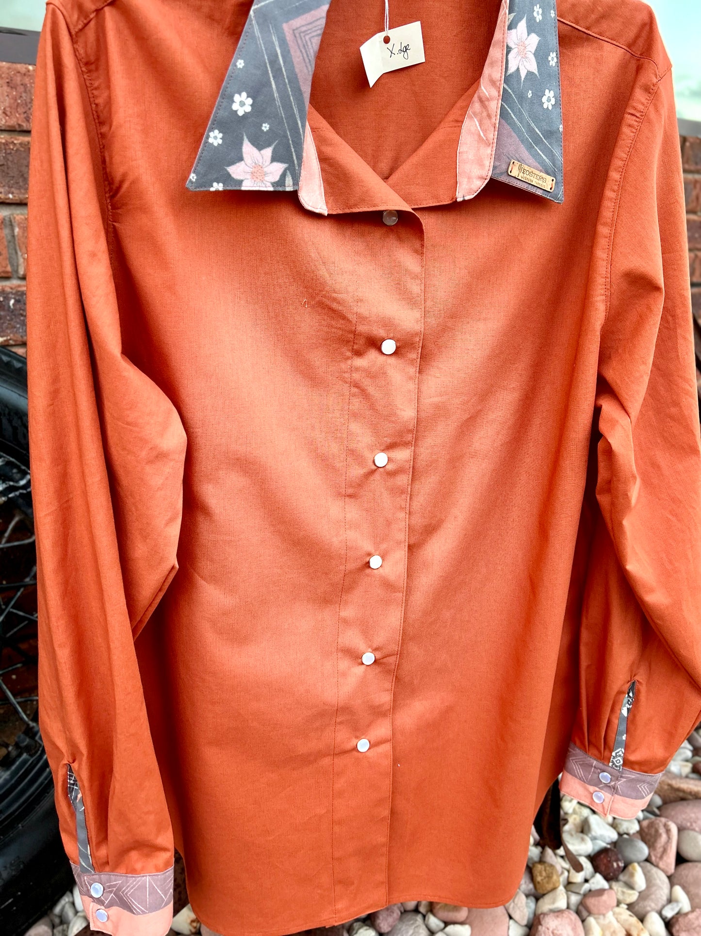 Arena Shirt 049