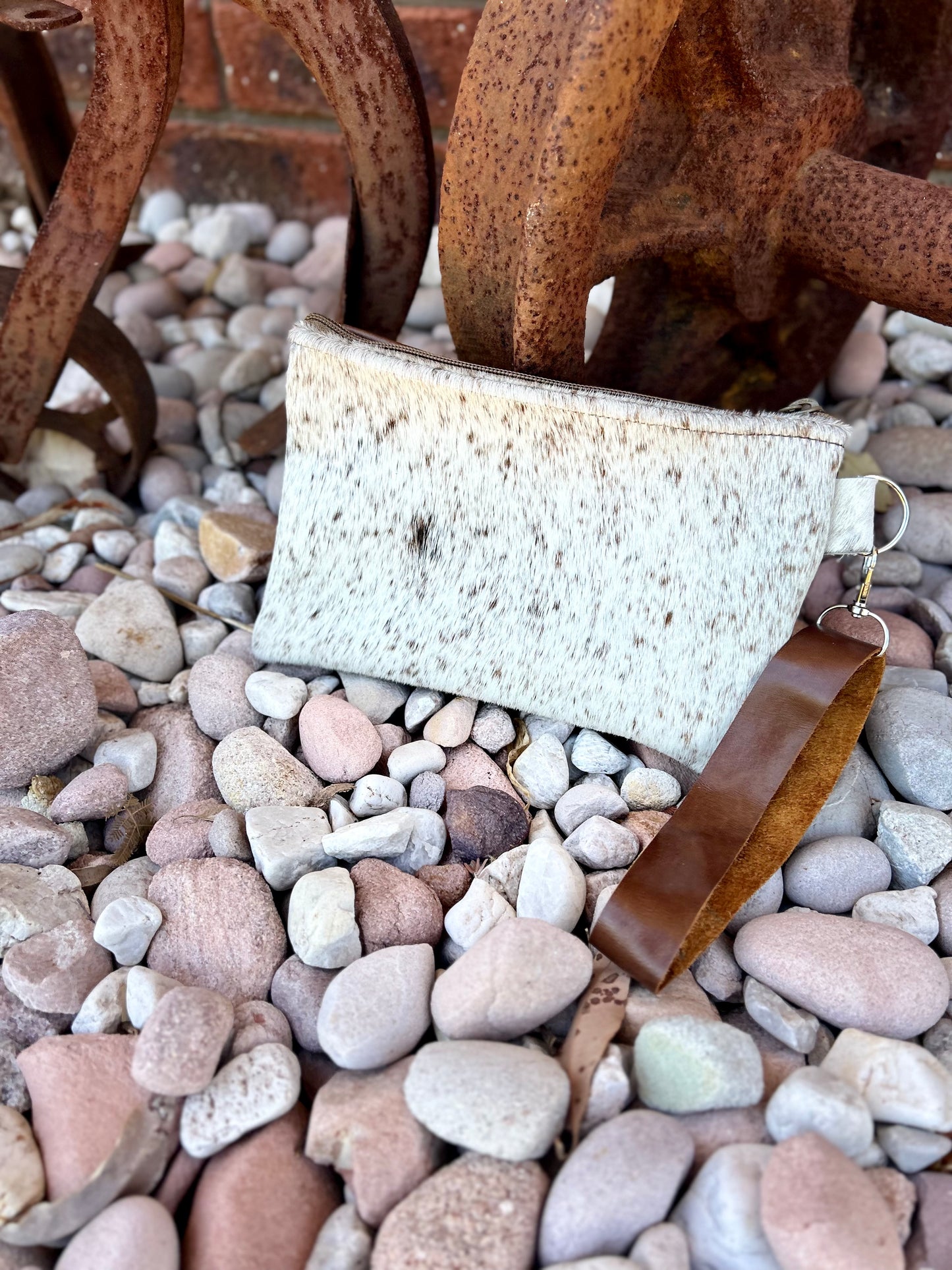 Bear Track Clutch 068