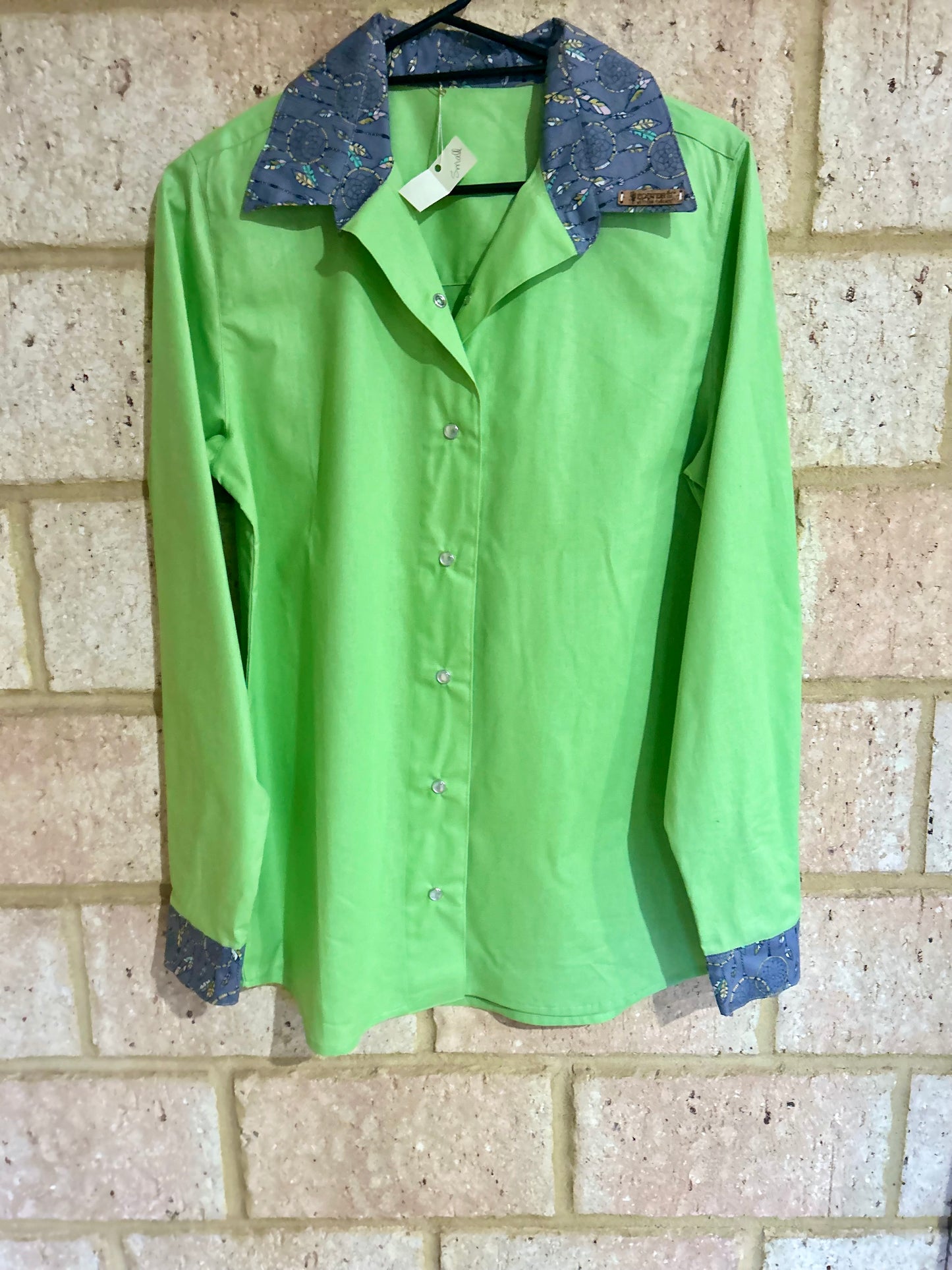 Arena Shirt 025