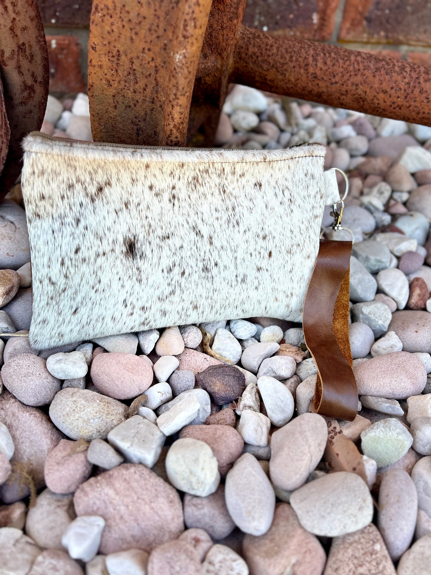 Bear Track Clutch 068