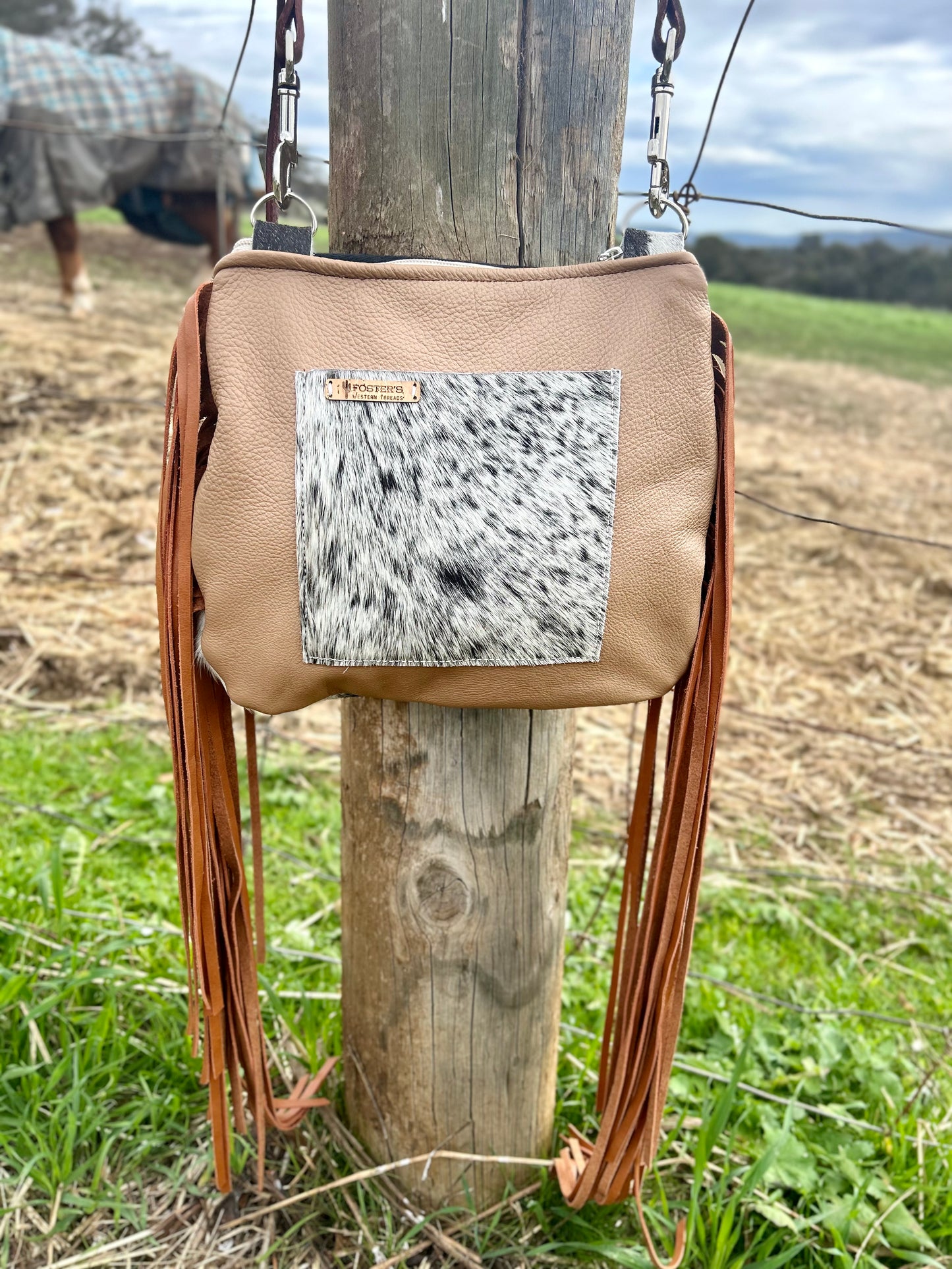 Deer Track Handbag 048