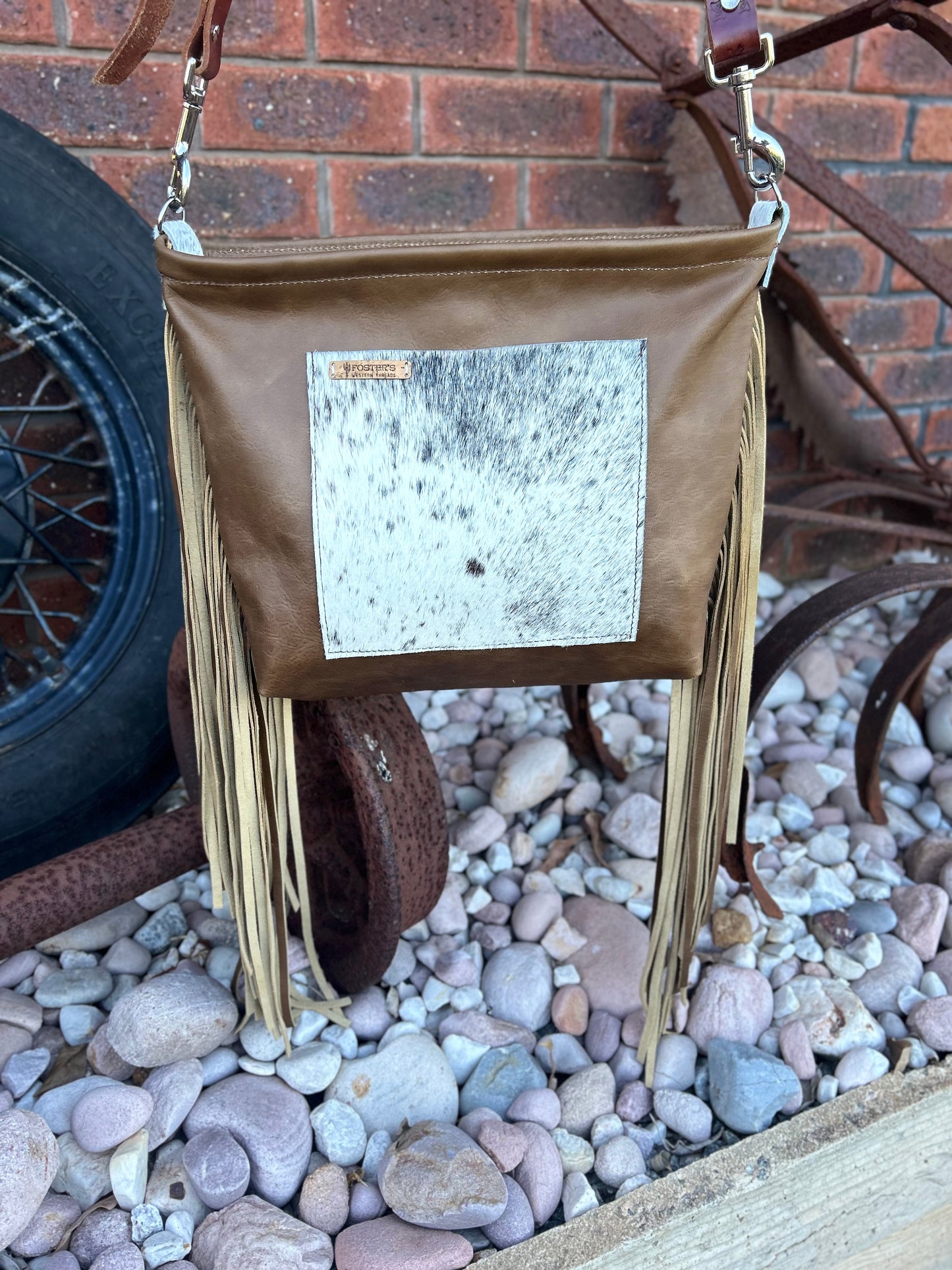 Arrow Handbag 015