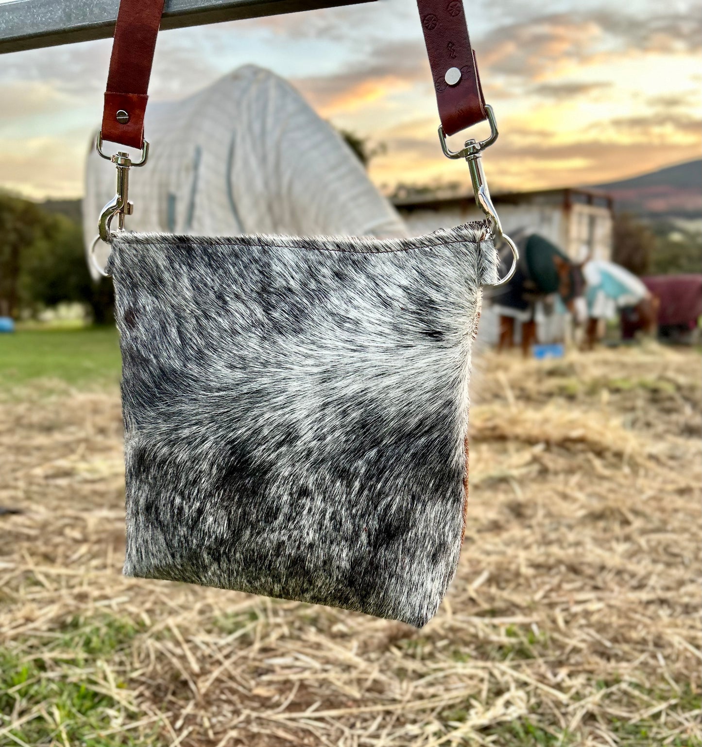 Rain Cloud handbag 042