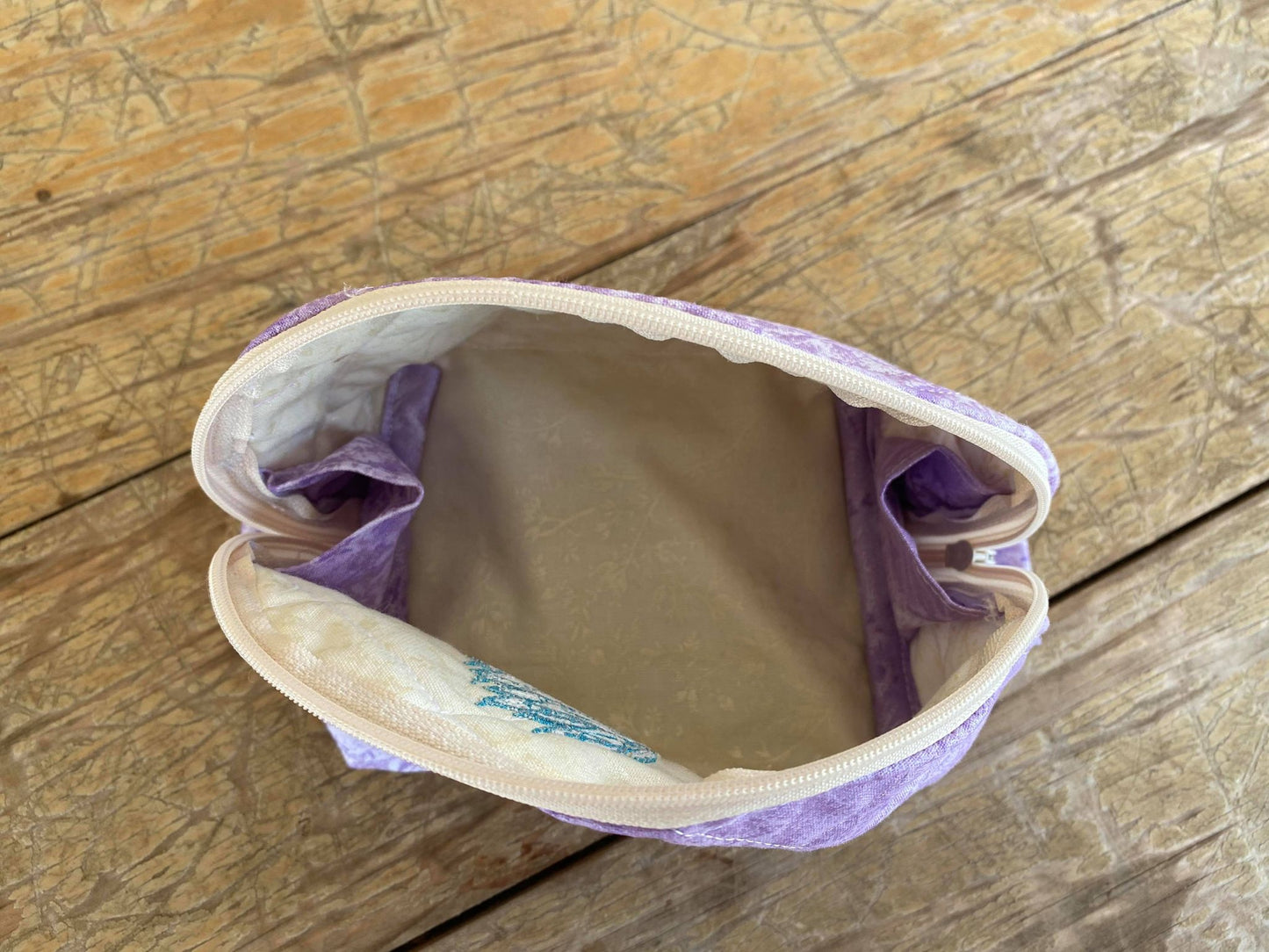 Make Up Bag - Lilac (medium)