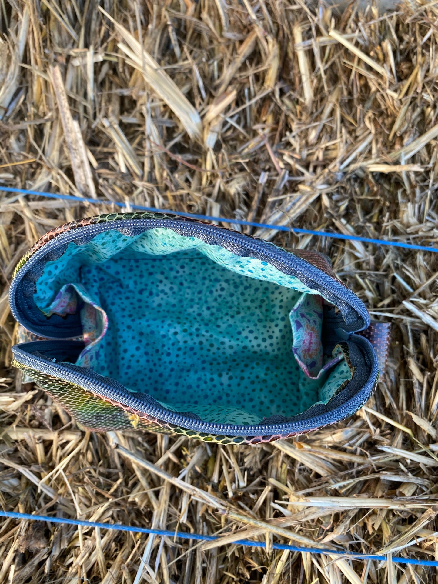 Medium Clam Zipper pouch- Snakeskin Exotic leather
