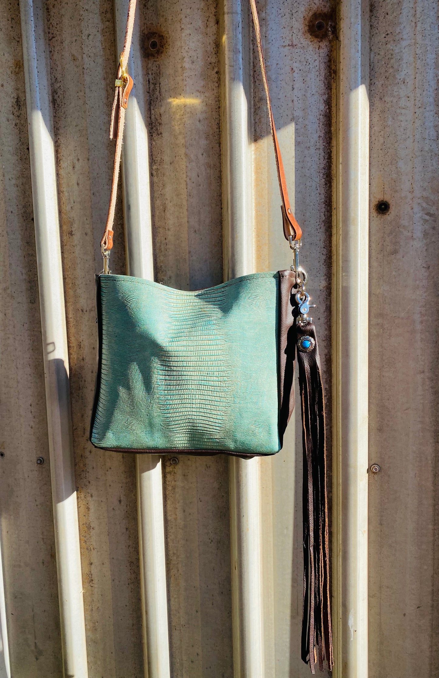 Eagle Feather handbag 026