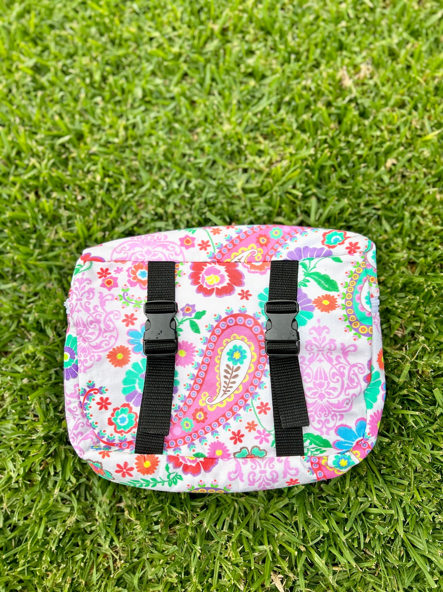 Saddle Sack paisley flower
