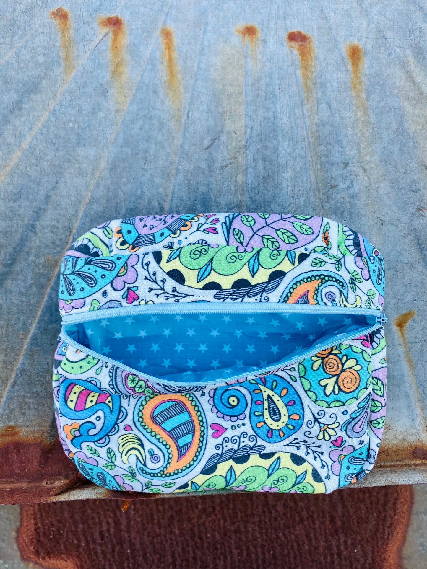 Saddle sack-Paisley