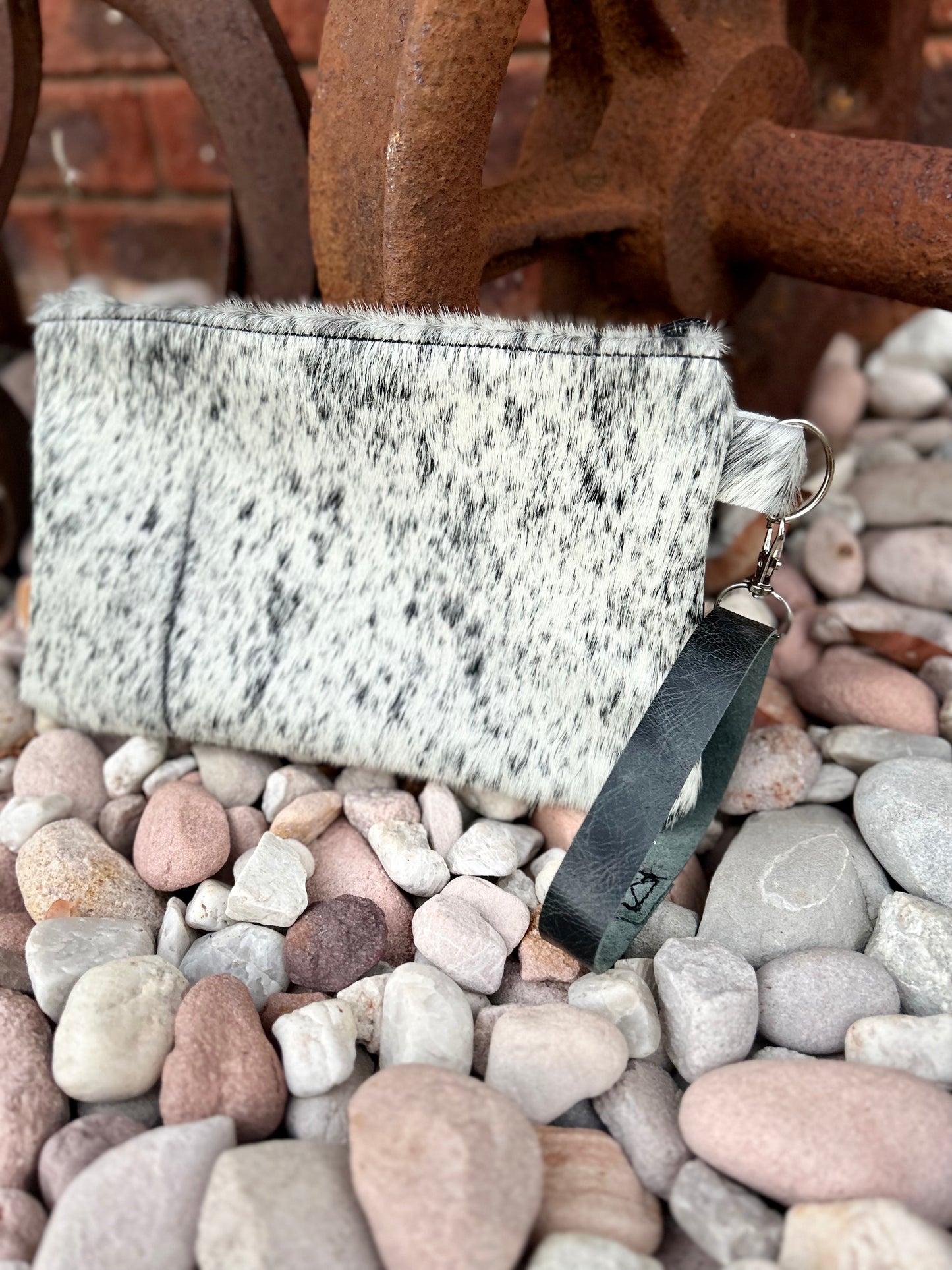Bear Track Clutch 028