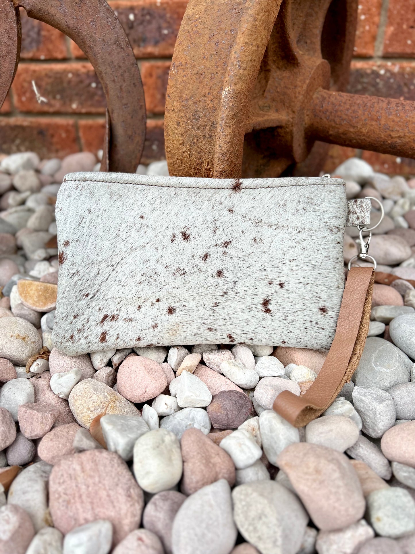 Bear Track Clutch 026