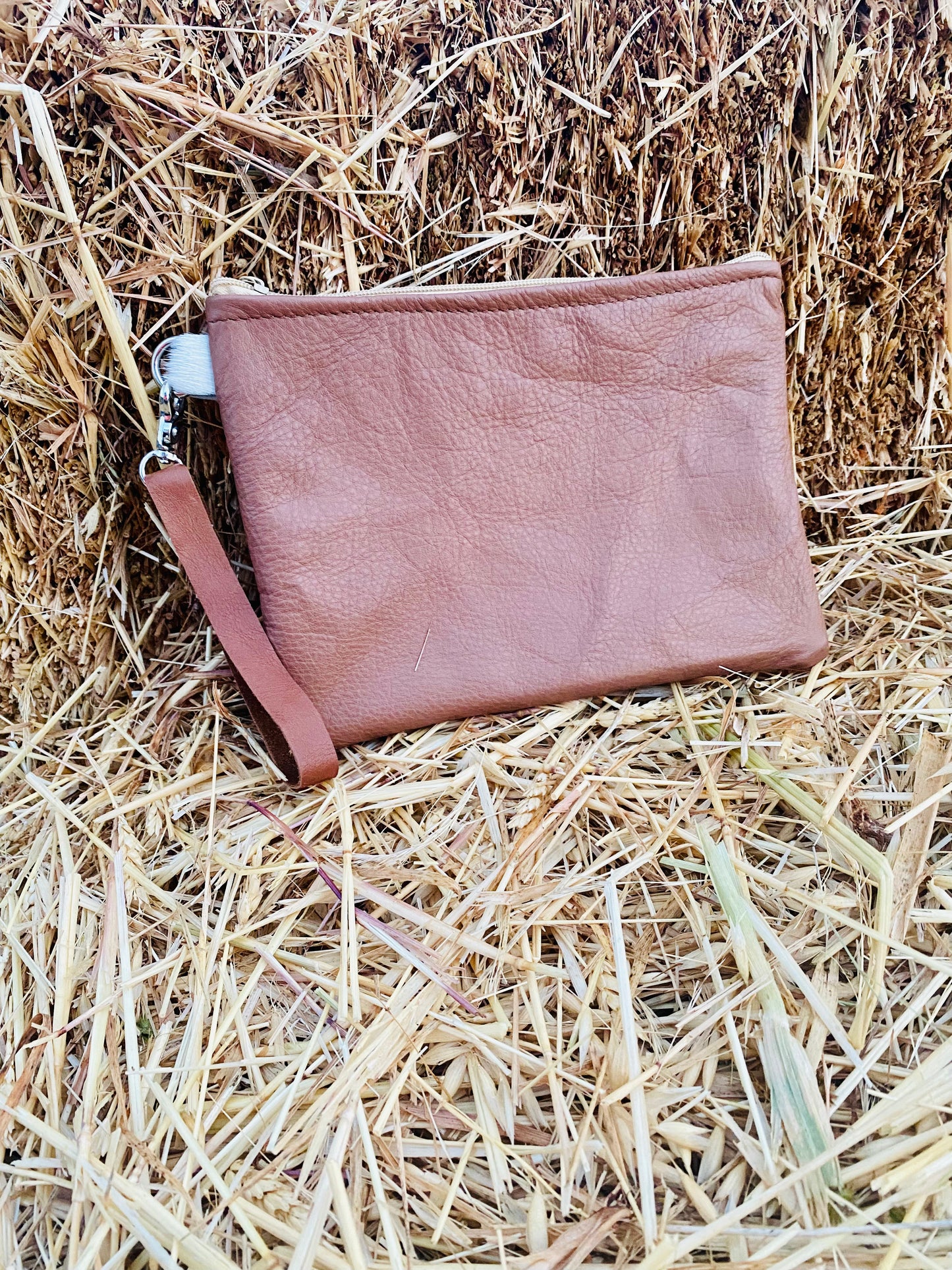 Bear Track Clutch 009