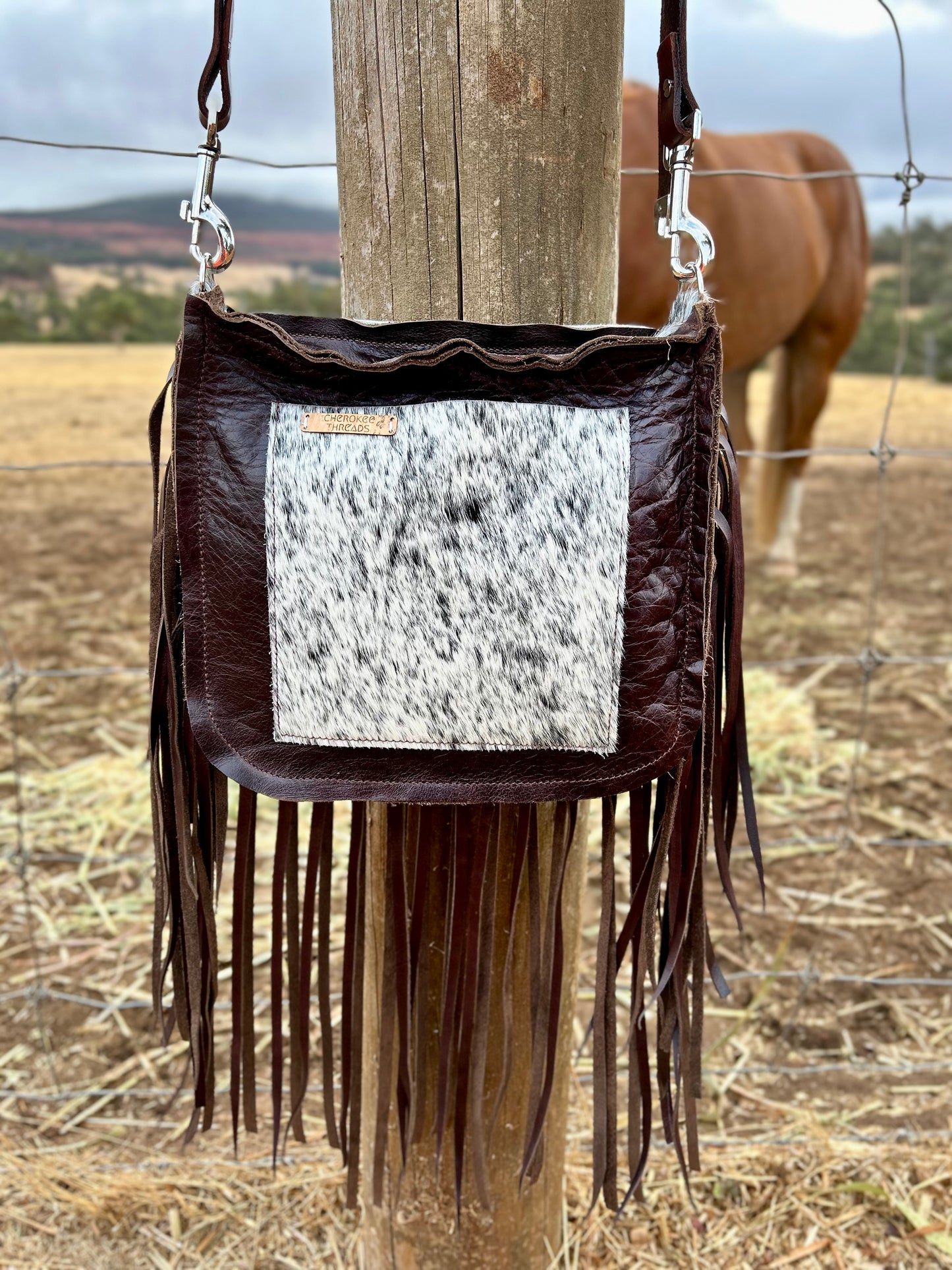 Tepee Handbag 019