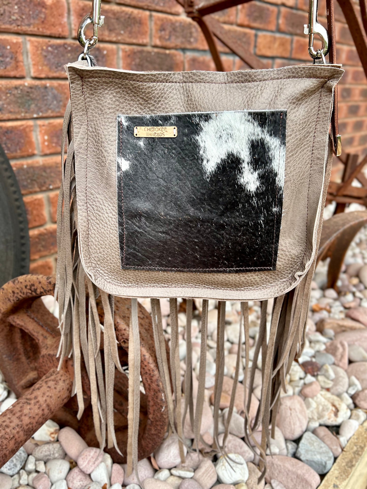 Tepee Handbag 009