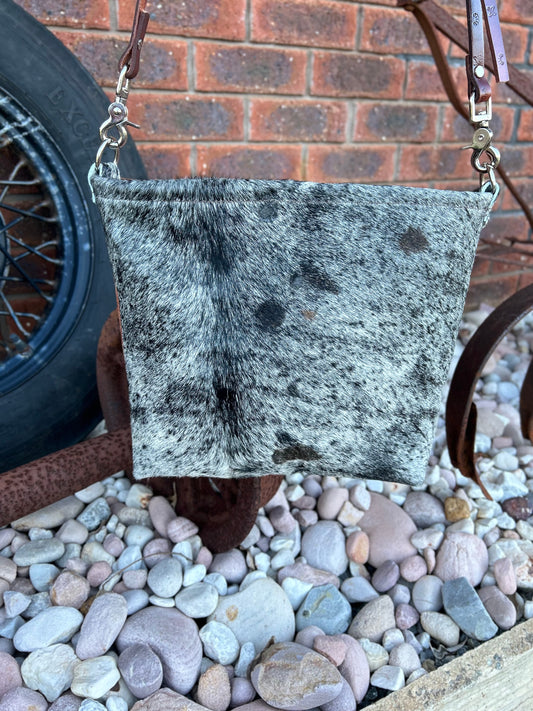 Arrow handbag 003