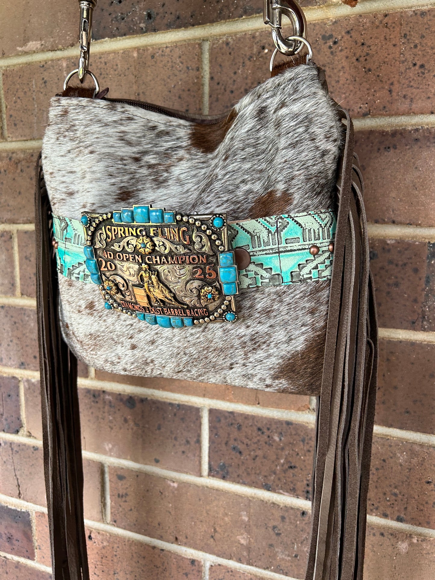 Buckle handbag 012