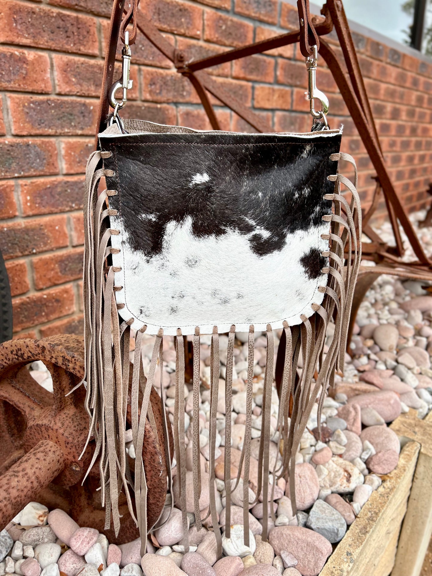 Tepee Handbag 009