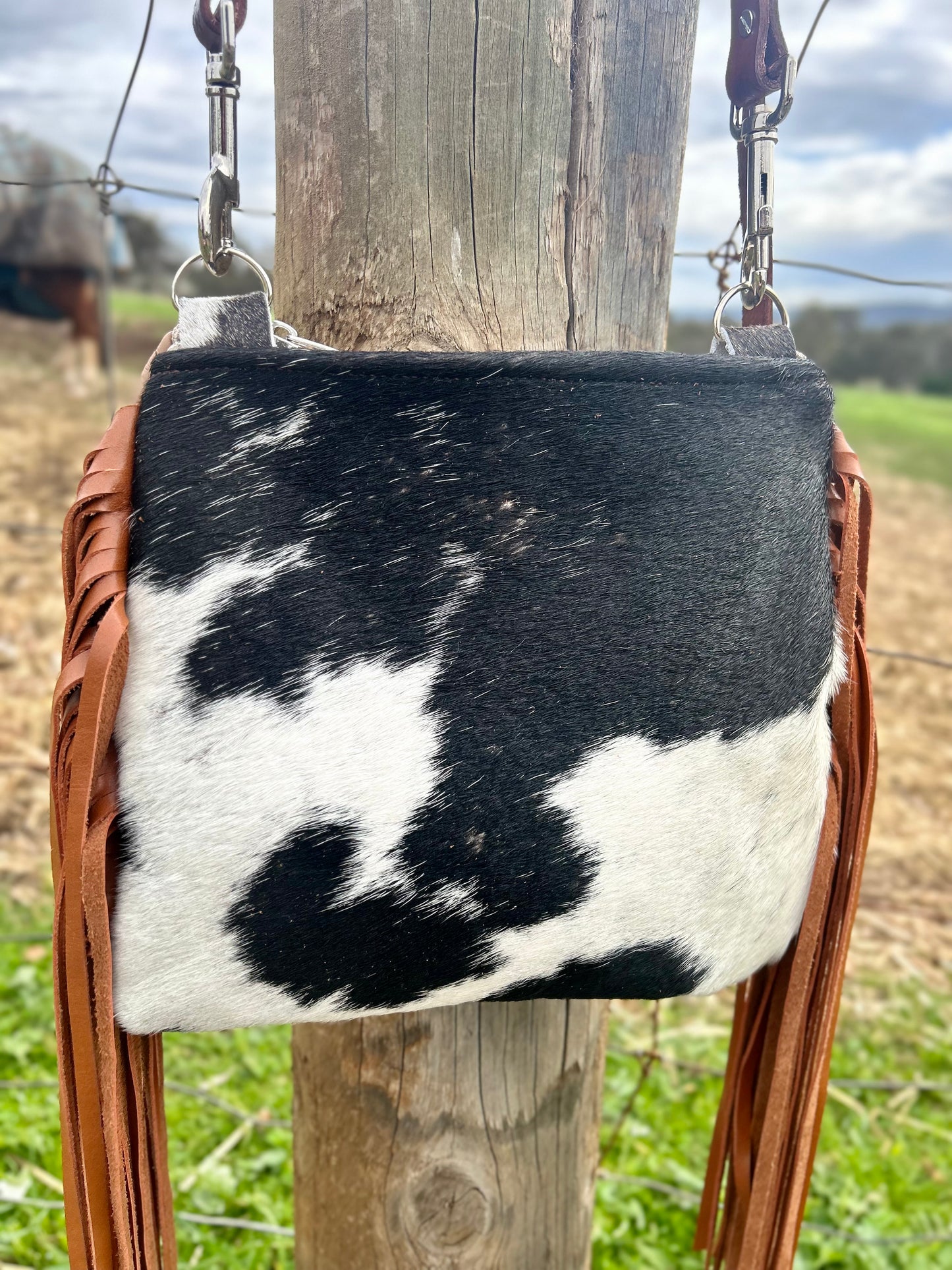 Deer Track Handbag 048