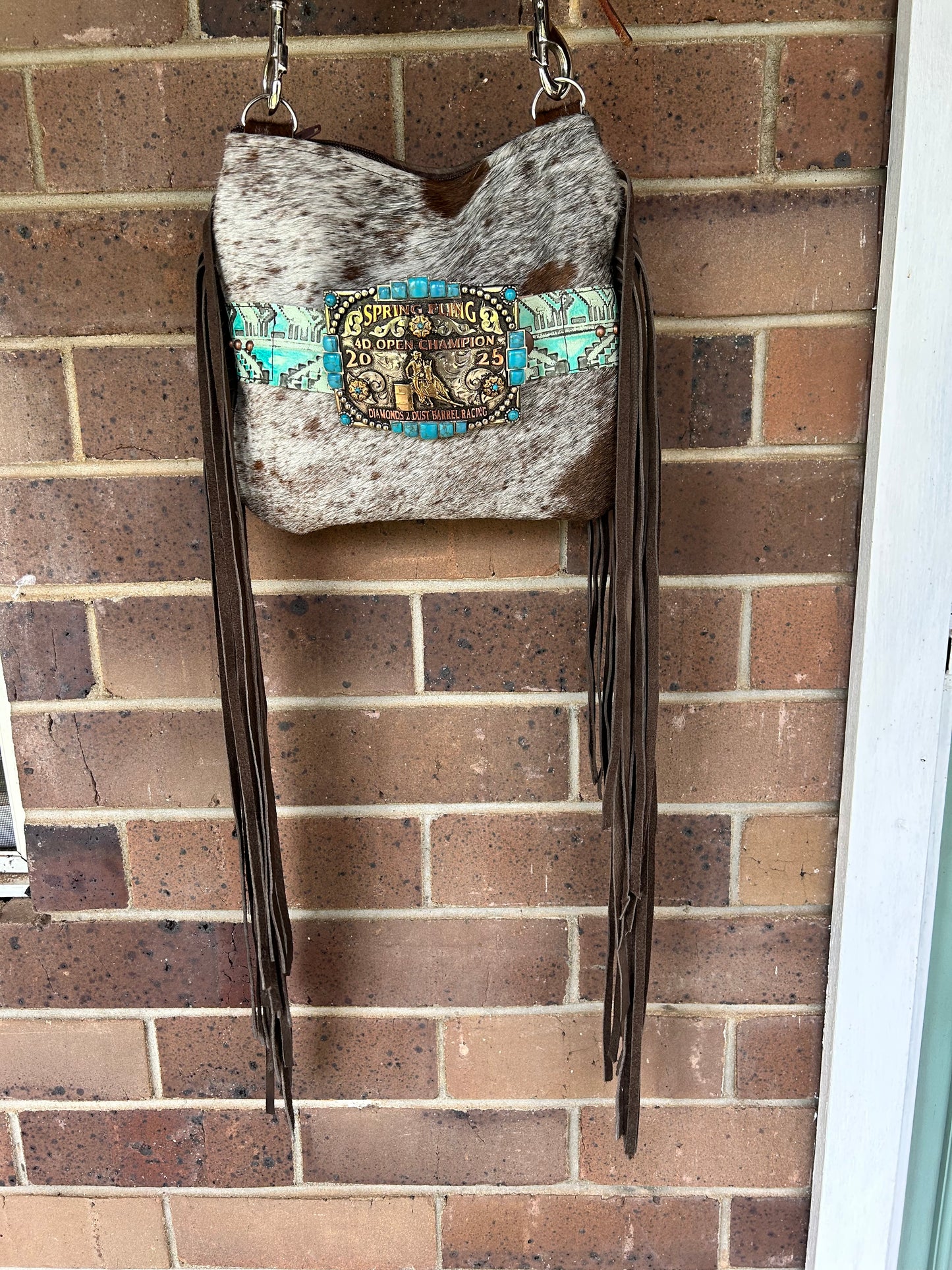 Buckle handbag 012