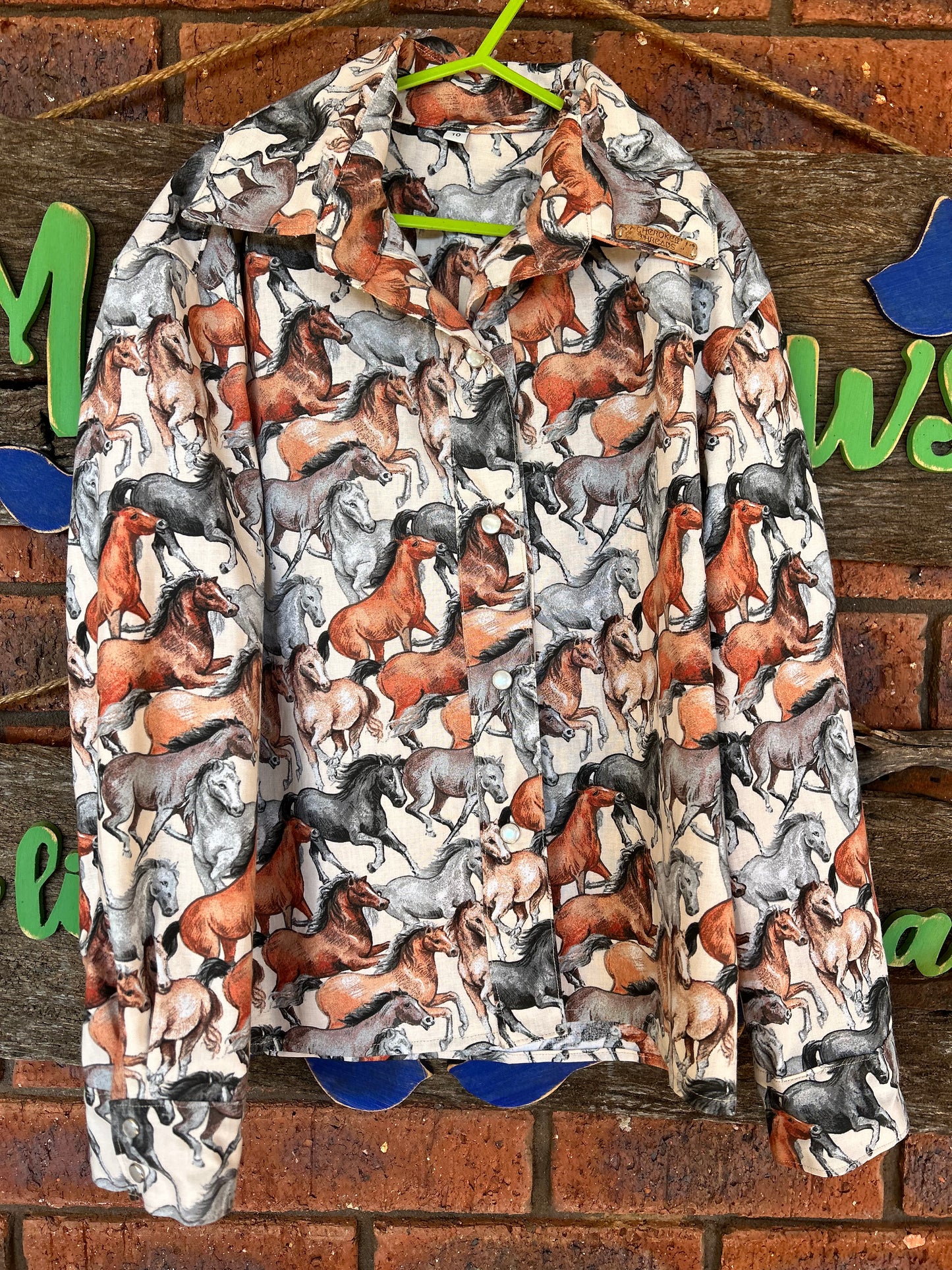 Girls Arena Shirt 069