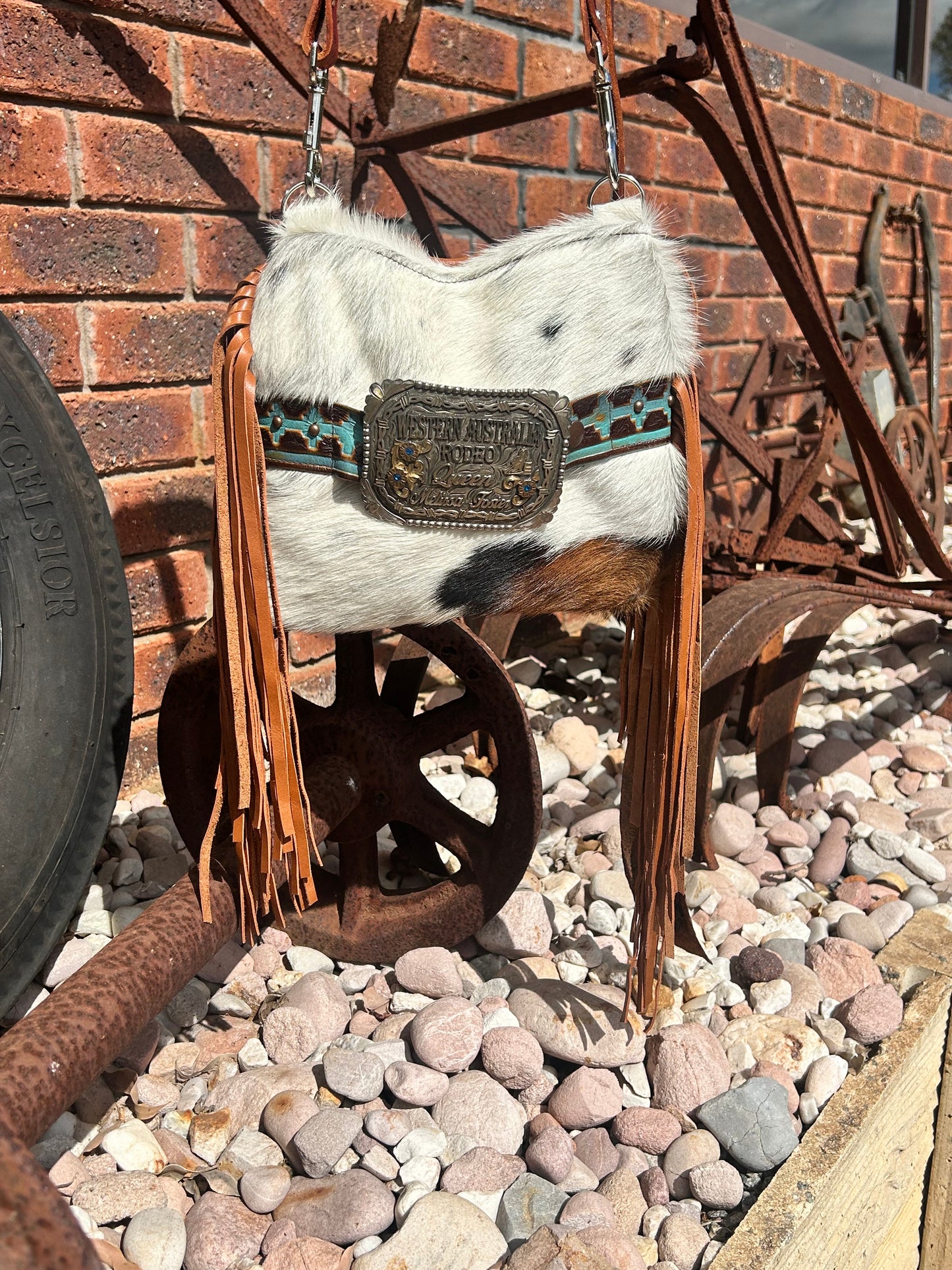 Buckle handbag 002