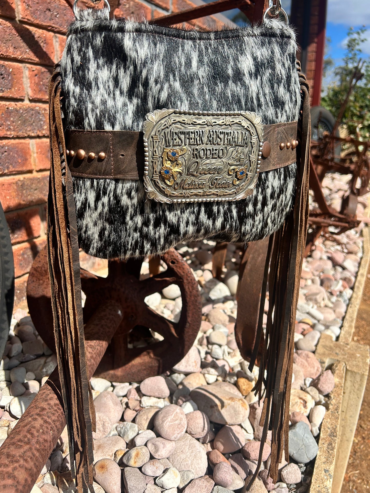 Buckle handbag 001