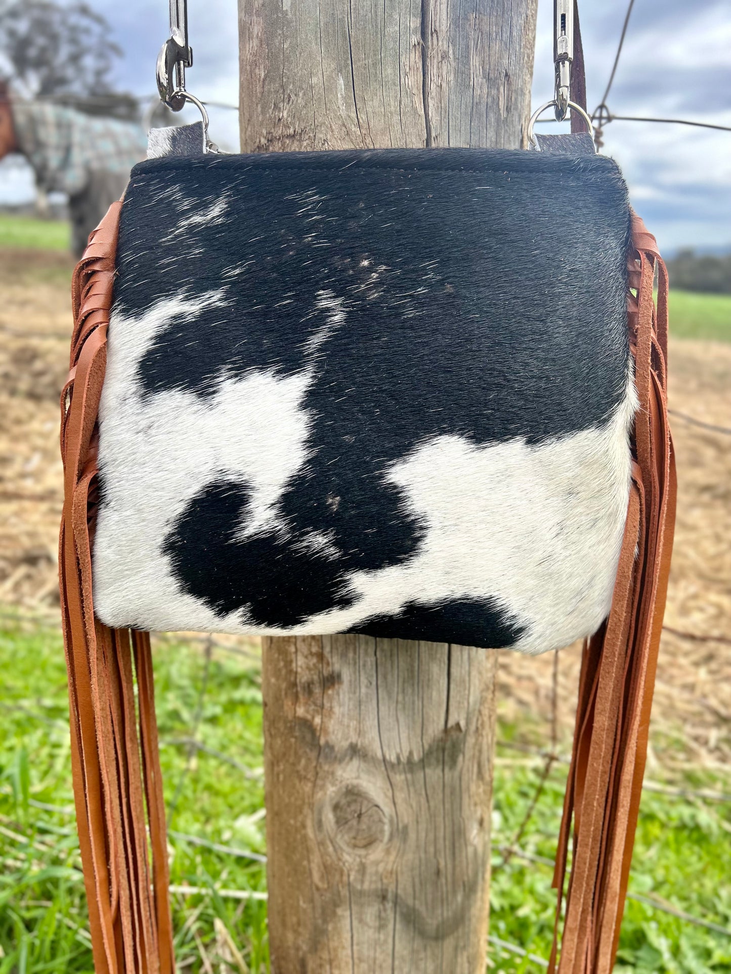 Deer Track Handbag 048