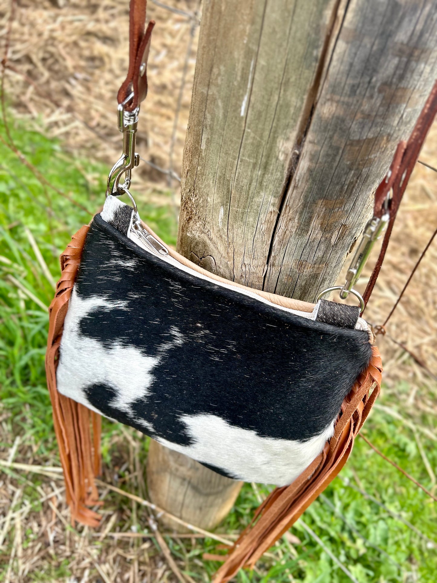 Deer Track Handbag 048