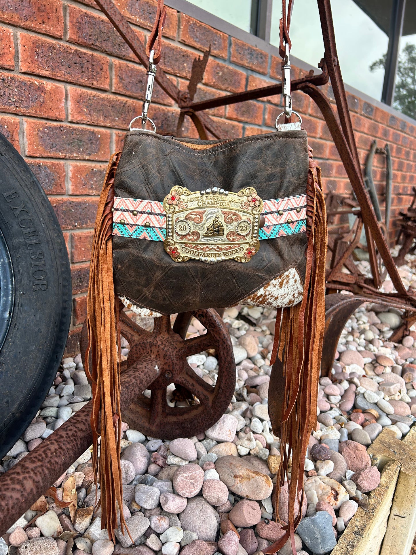 Buckle handbag 004