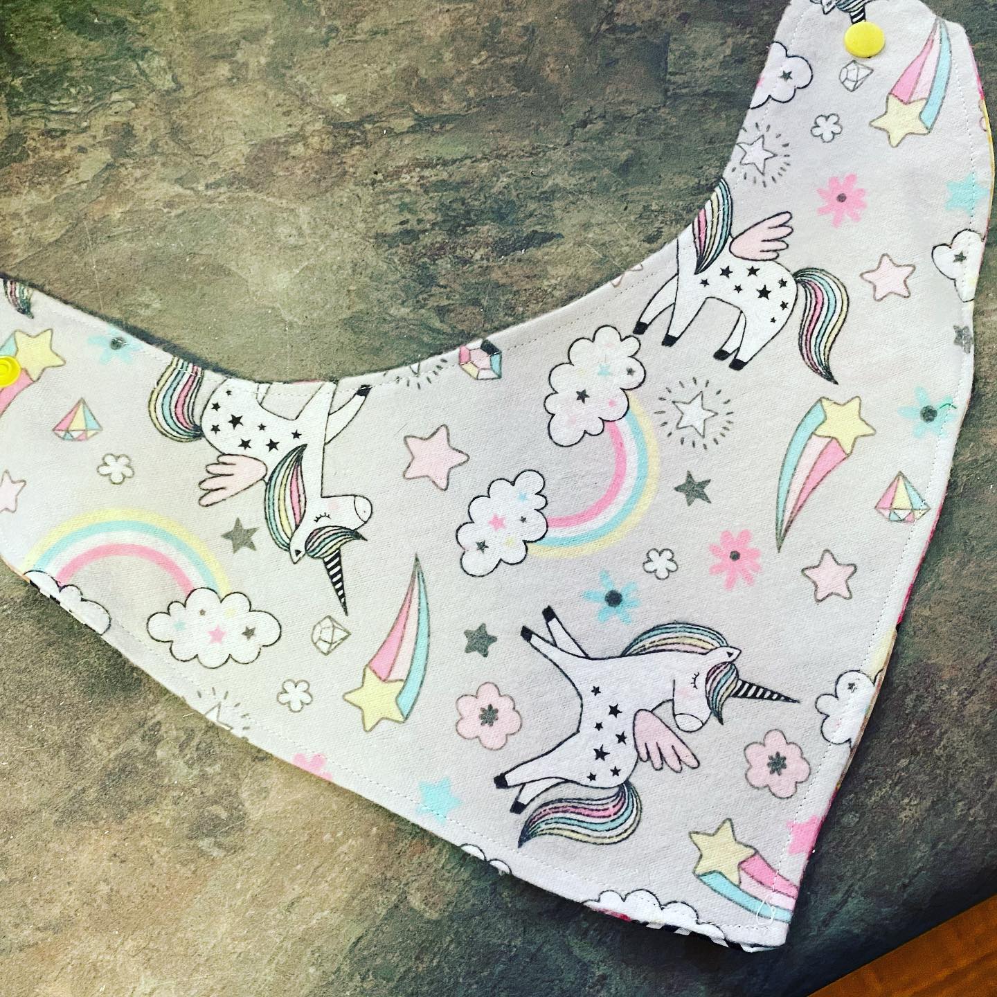 Bandana Bib 001